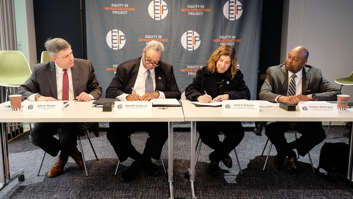 The heads of the CTA and SEPTA sign an agreement of reciprocal certification for DBEs.